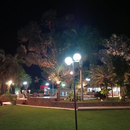 Parque Das Arvores Hospedagem E Eventos Barretos Exteriör bild